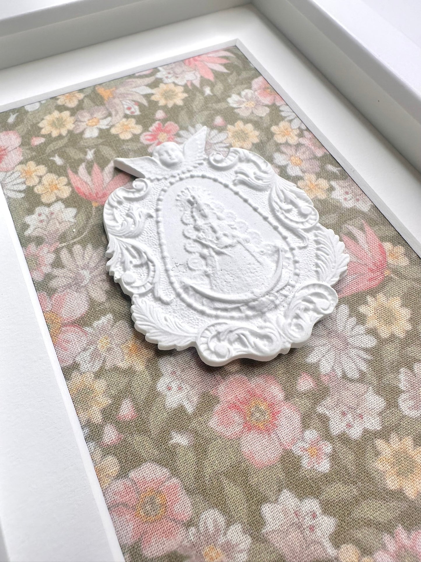 Medalla de tu Hermandad / Fondo Verde Flor Rosa